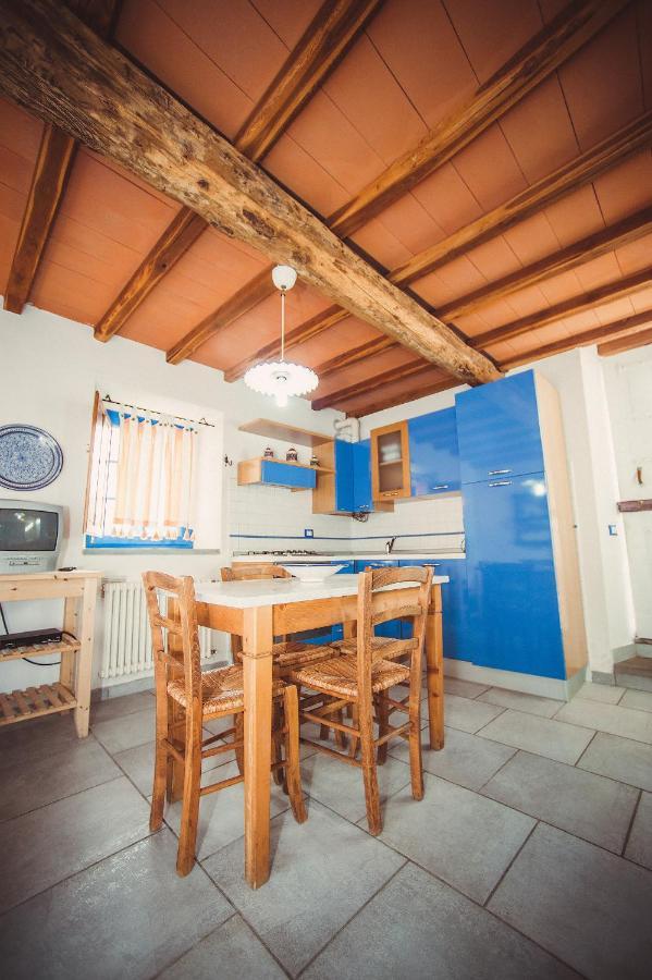 Casa Vacanze Al Settimo Cielo Massa  Exterior photo