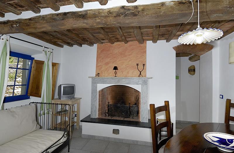 Casa Vacanze Al Settimo Cielo Massa  Exterior photo