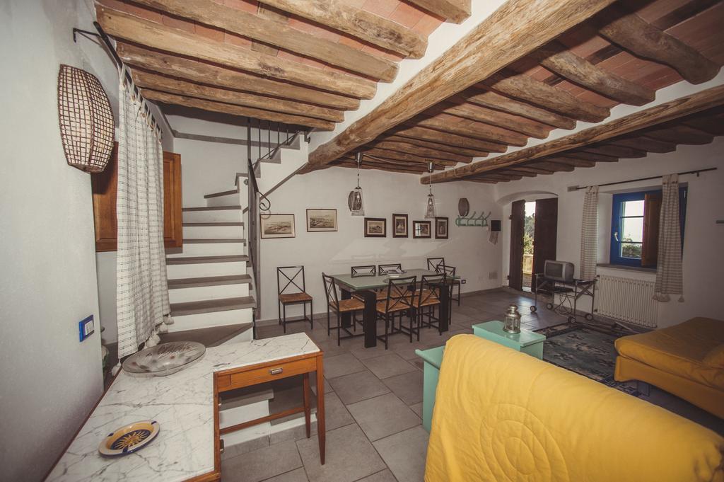 Casa Vacanze Al Settimo Cielo Massa  Exterior photo