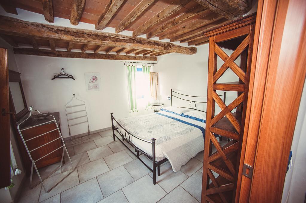 Casa Vacanze Al Settimo Cielo Massa  Exterior photo